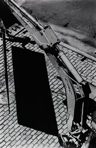 Image description is not available for 2013.075